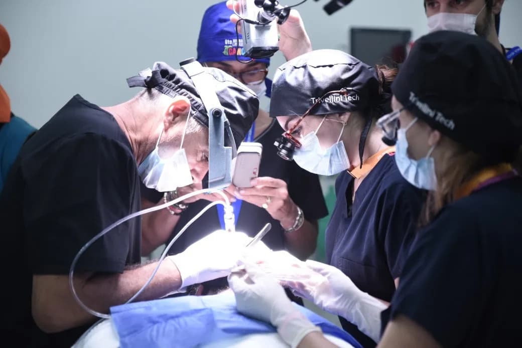 Dr. Luis Roberto Trivellini, MD